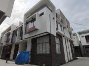 Townhouse for Sale in Edsa MuÃ±oz Area Luxurious Modern...