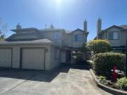Townhouse for sale in Guildford Surrey North Surrey 2...