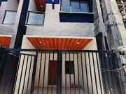 Townhouse for Sale in Las pinas Brandnew Modern 2Storey...
