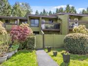 Townhouse for sale in Montecito Burnaby Burnaby North...
