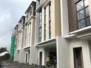 Townhouse for Sale in Tandang Sora Quezon City with 5BR...