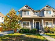 Townhouse for sale in West Newton Surrey Surrey 6682 121...