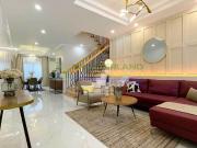 TOWNHOUSE FOR SALE – LAS PIÑAS CITY