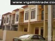 Townhouse in Laspinas Tapat ng SM Ctr 09335234