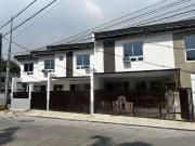 Townhouse in Quirino Novaliches Quezon City with...