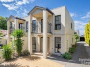 Townhouse Living in a Sensational Location