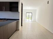 | Townhouse nuevo, en renta. |