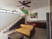 Townhouse RENTA, AMUEBLADO Y con paneles solares