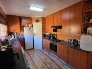 Townhouse To Rent in Equestria, Pretoria