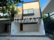 Townhouse VENTA en Montebello
