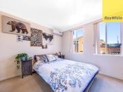TOWNHOUSE WITH PRIVATE COURTYARD!