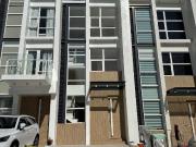 TOWNHOUSES Resale Units M Residences By VCDC Capitol...