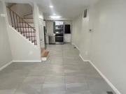 Traditional, Interior Row/Townhouse BALTIMORE, MD 119 S Arl.
