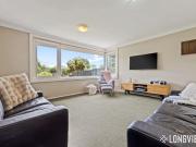 Tranquil Court Location with Large Studio