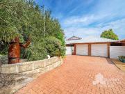 Tranquil Cul de Sac Charm with River Access Tranquil Cul de Sac Charm with River Access