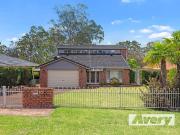 Tranquil Waterfront Reserve Living