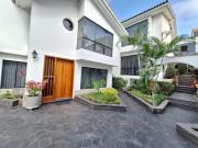 TRANQUILIDAD ANTE TODO! Venta de casa en Surco. Zona...