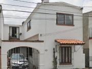 Tranquilidad y Diseño: Casa en Venta en Exclusivo Rincón...