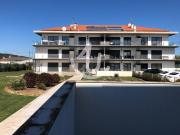 Tranquilidade e Conforto: Apartamento em Condomínio...