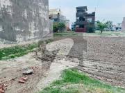 Transfer Free Plot For sale In Executive Block Near Park