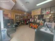 Traspaso y alquiler de local comercial en el centro de...