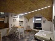 TRASTEVERE BILOCALE RISTRUTTURATO ED ARREDATO