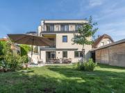 Traum Doppelhaushälfte mit Einfamilienhaus Charakter und...