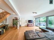 Traum Maisonette Wohnung mit Garten Terrasse und Garage...