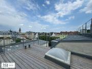 Traumblick! Urbanes Wohnen– 1,5 Zimmer Juwel im 7....