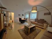 Traumhaft schöne 2 Zi. Wohnung mit Tageslichtbad und...