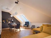Traumhaft schöne Dachgeschoßwohnung in bester...