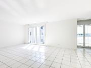Traumhafte 2 1/2 Zimmerwohnung mit verglastem Balkon |...