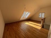 Traumhafte 2,5 Zimmer DG Maisonette mit Freifläche in...