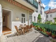 Traumhafte 2,5 Zimmer Wohnung mit Terrasse und separater...