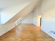 Traumhafte 3 Zimmer Dachgeschoss Wohnung mit knapp 100m2...