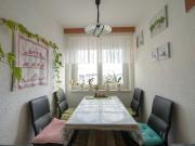 Traumhafte 3 Zimmer Wohnung mit Loggia und Garage in Wels