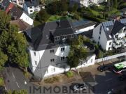 Traumhafte 4 Zimmer Erdgeschoss Wohnung mit Garten