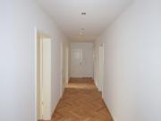Traumhafte 4 Zimmerwohnung im Denkmalgeschützten Altbau...