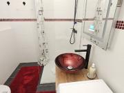 Traumhafte Aussicht Moderne 2 Zimmer Wohnung in St....