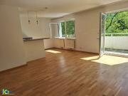 Traumhafte Balkonwohnung plus Garage in nobler Lage...