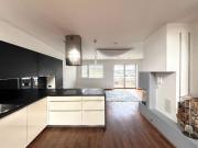 Traumhafte Dachmaisonette mit 2 Terrassen + Dachterrasse...