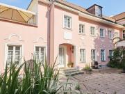 Traumhafte Gartenwohnung in barockem Stilhaus in...