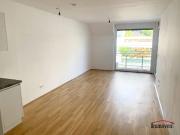 Traumhafte helle 2 Zimmerwohnung mit großer Loggia/Balkon!