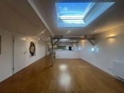 Traumhafte Maisonette mit 5 Zimmern Kunst, Geschichte... Traumhafte Maisonette mit 5 Zimmern Kunst, Geschichte...