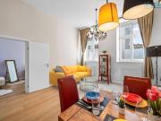 Traumhafte und vollständig eingerichtete 3 Zimmer Wohnung