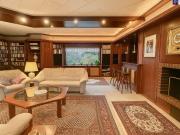 Traumhafter Bungalow mit Indoor Pool, Weinkeller &...