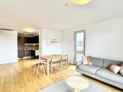 TRAUMHAFTER DACHGARTEN in RUHELAGE! Geschmackvoll...