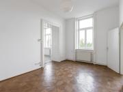 WIENTALBLICK | helle Wohnung in der historischen Villa...
