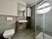 TRAUMHAFTER GARTENBLICK! Schöne Garconniere im 4. Liftstock