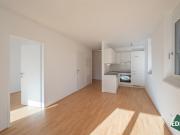 Traumhafter und 2 Zimmer Neubau mit Balkon & Terrasse